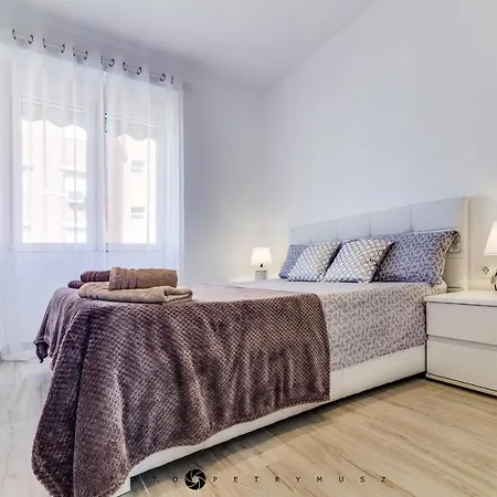 Ravel Apartment *